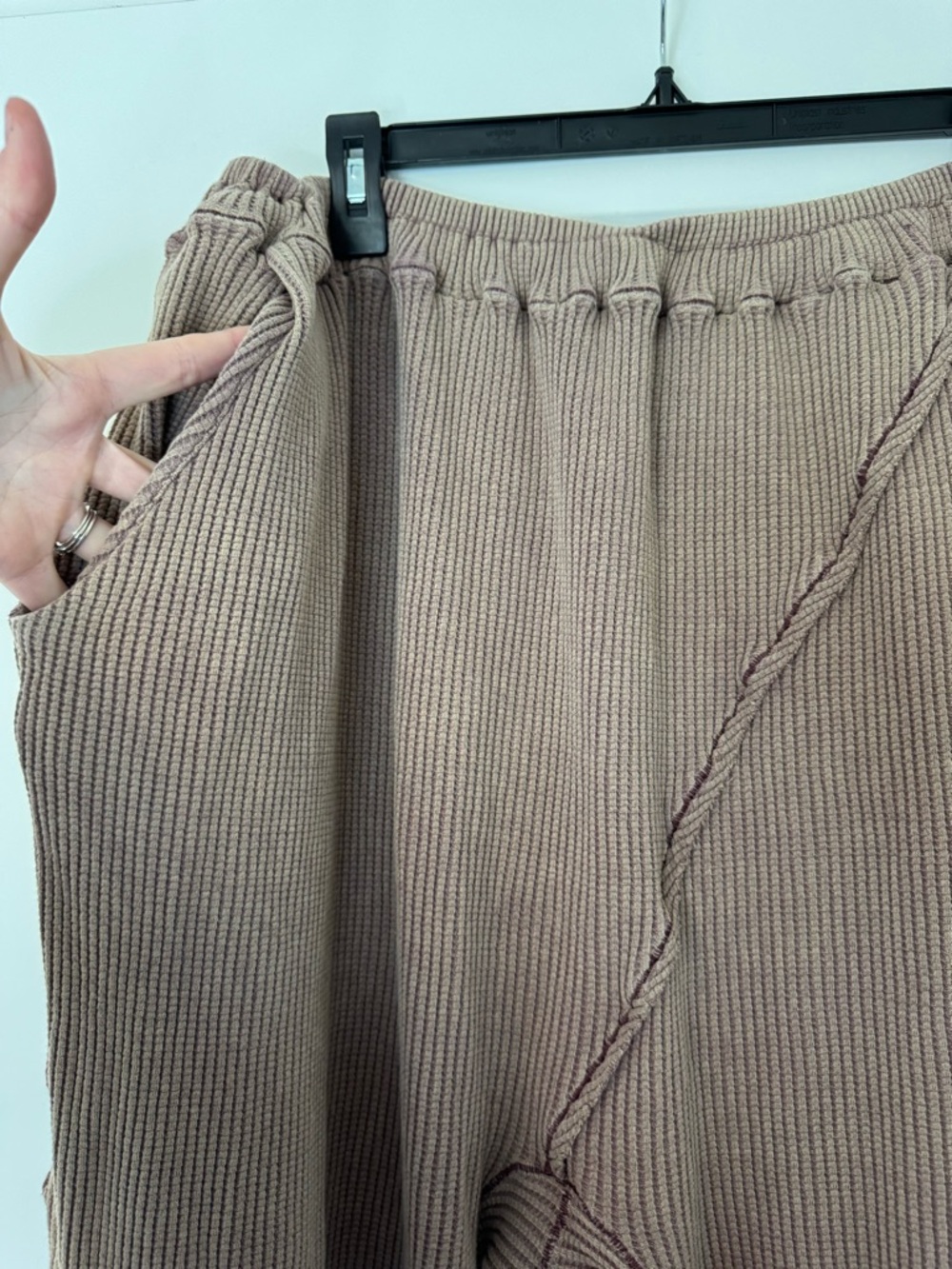 Free People Mauve-Brown Relaxed Harem Joggers - Picture 4 of 6